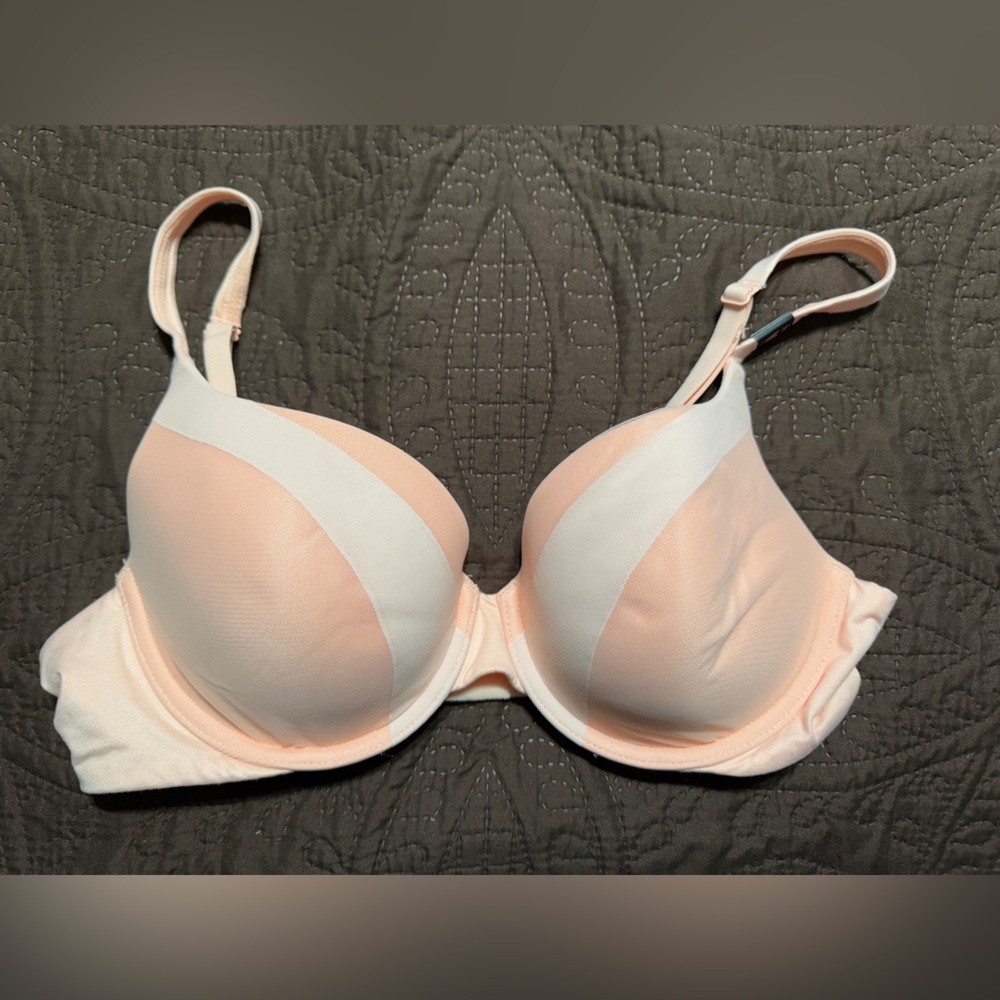 Victoria Secret nwt bra